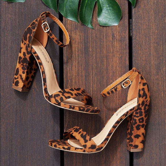 Shoe Dazzle Shoes - Leopard Dress Sandals NWT